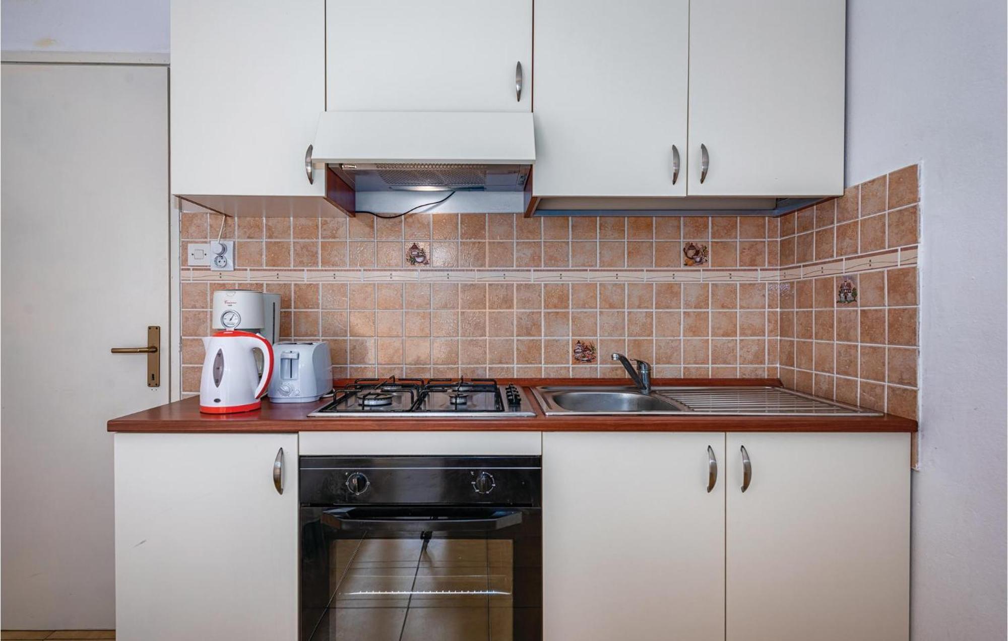 Amazing Apartment In Rovinj With Wifi Exterior foto