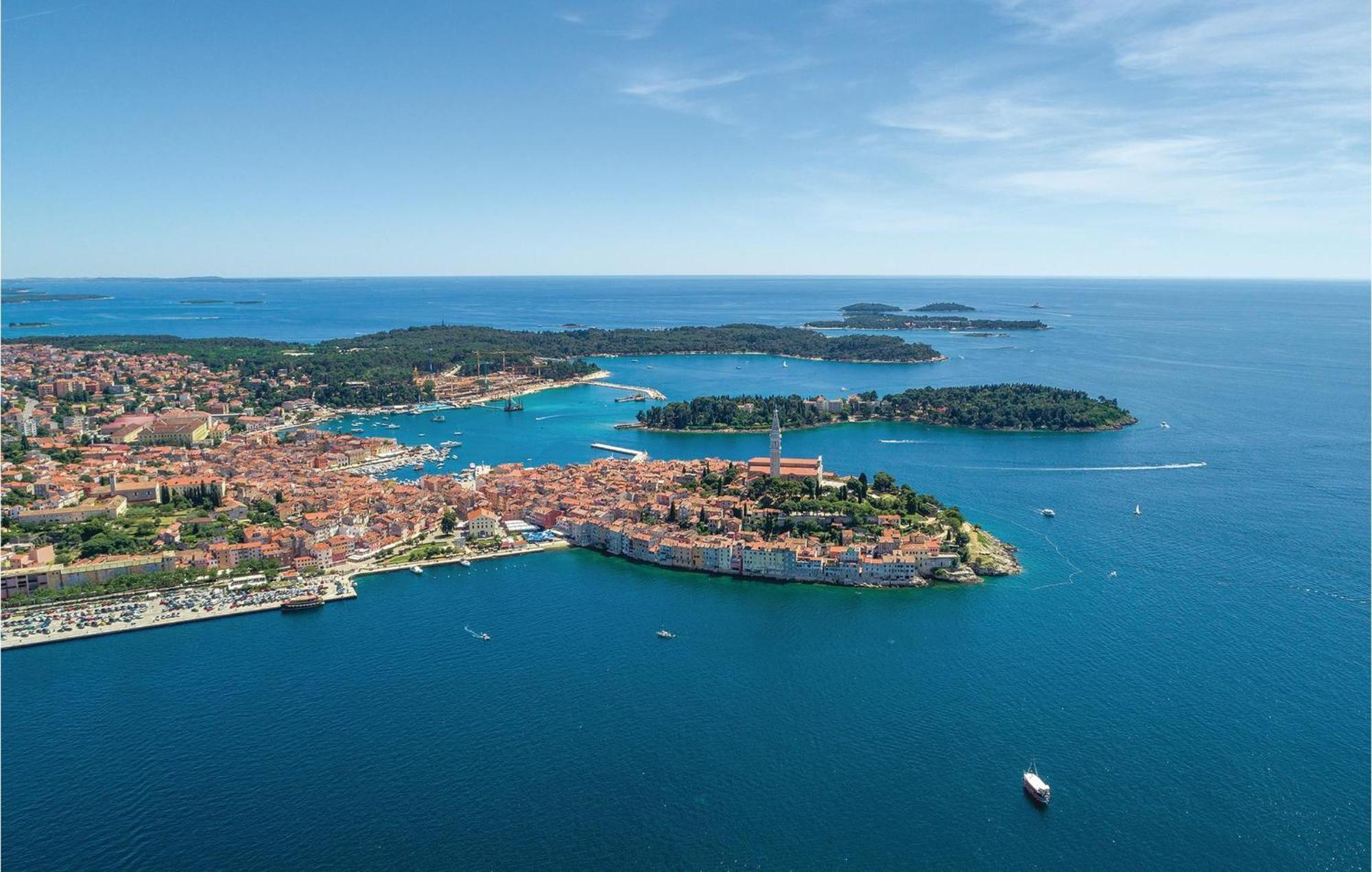 Amazing Apartment In Rovinj With Wifi Exterior foto