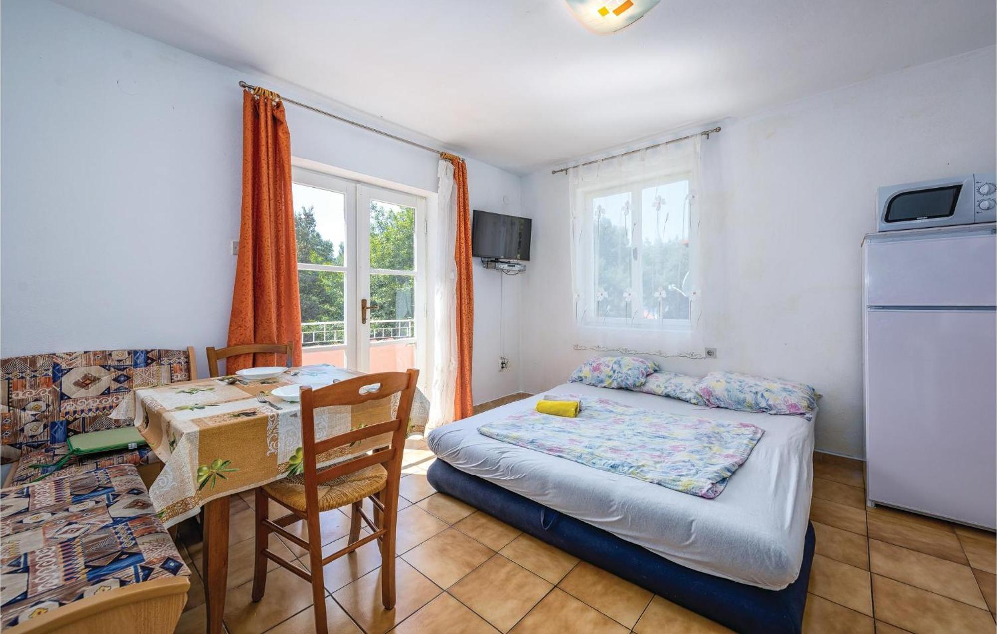 Amazing Apartment In Rovinj With Wifi Exterior foto