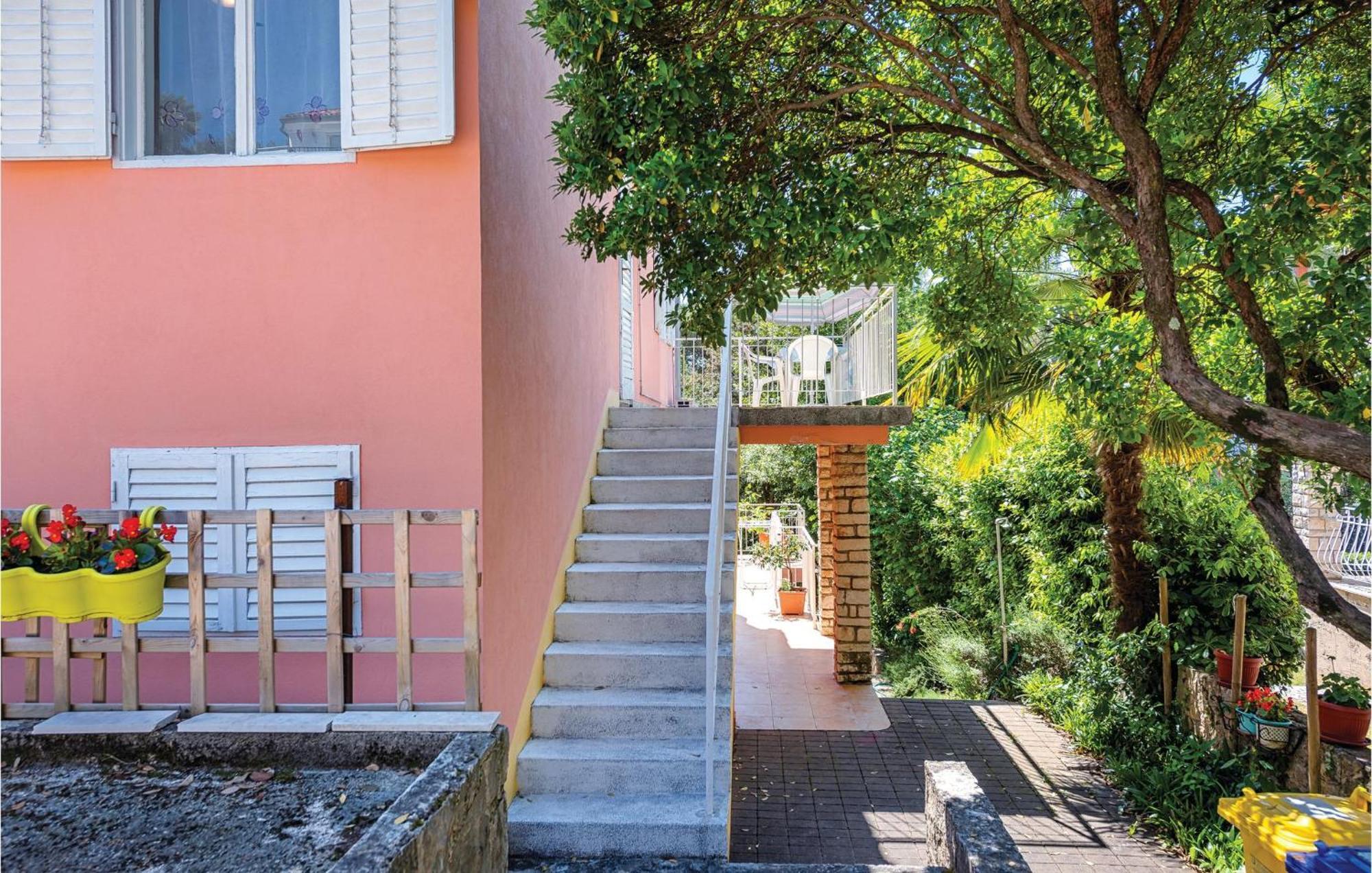 Amazing Apartment In Rovinj With Wifi Exterior foto