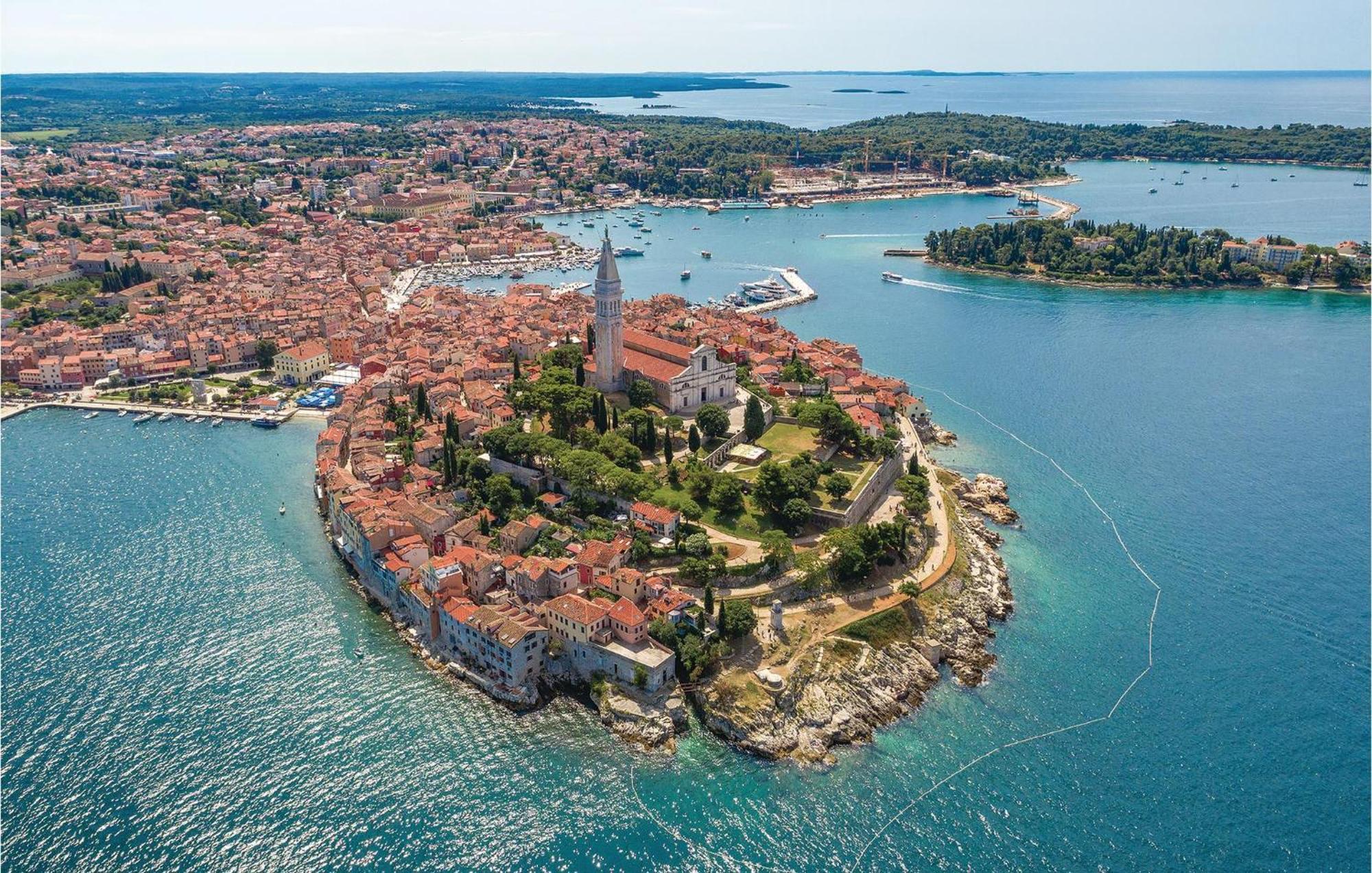 Amazing Apartment In Rovinj With Wifi Exterior foto